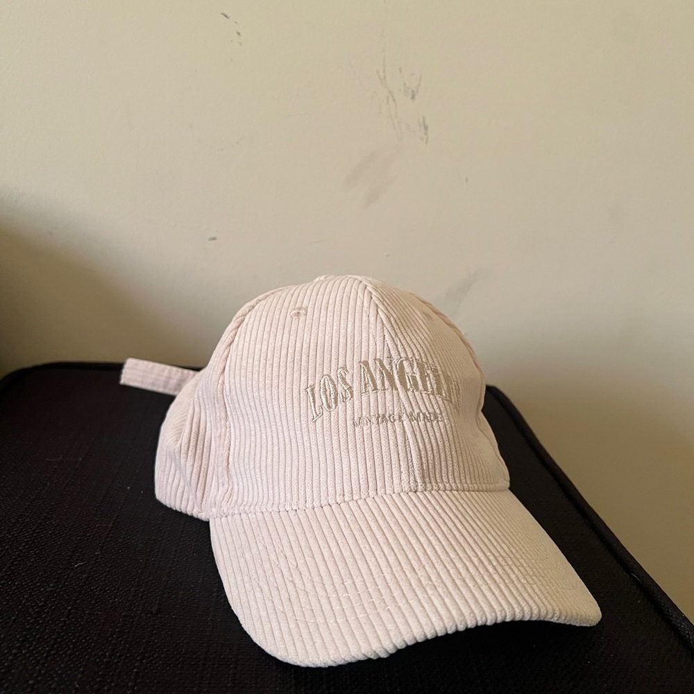 cream LA hat - Picture 1 of 2